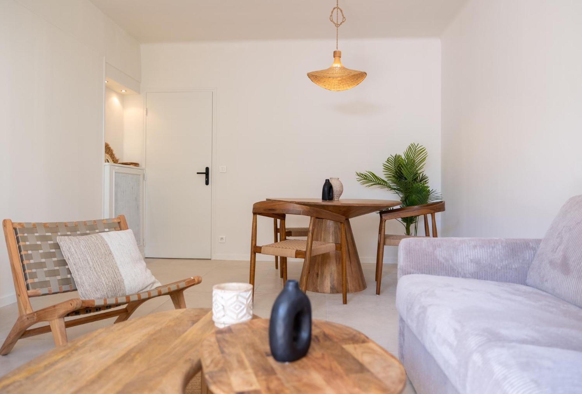 Place To Beach - Terrasse Bord De Mer Croisette *