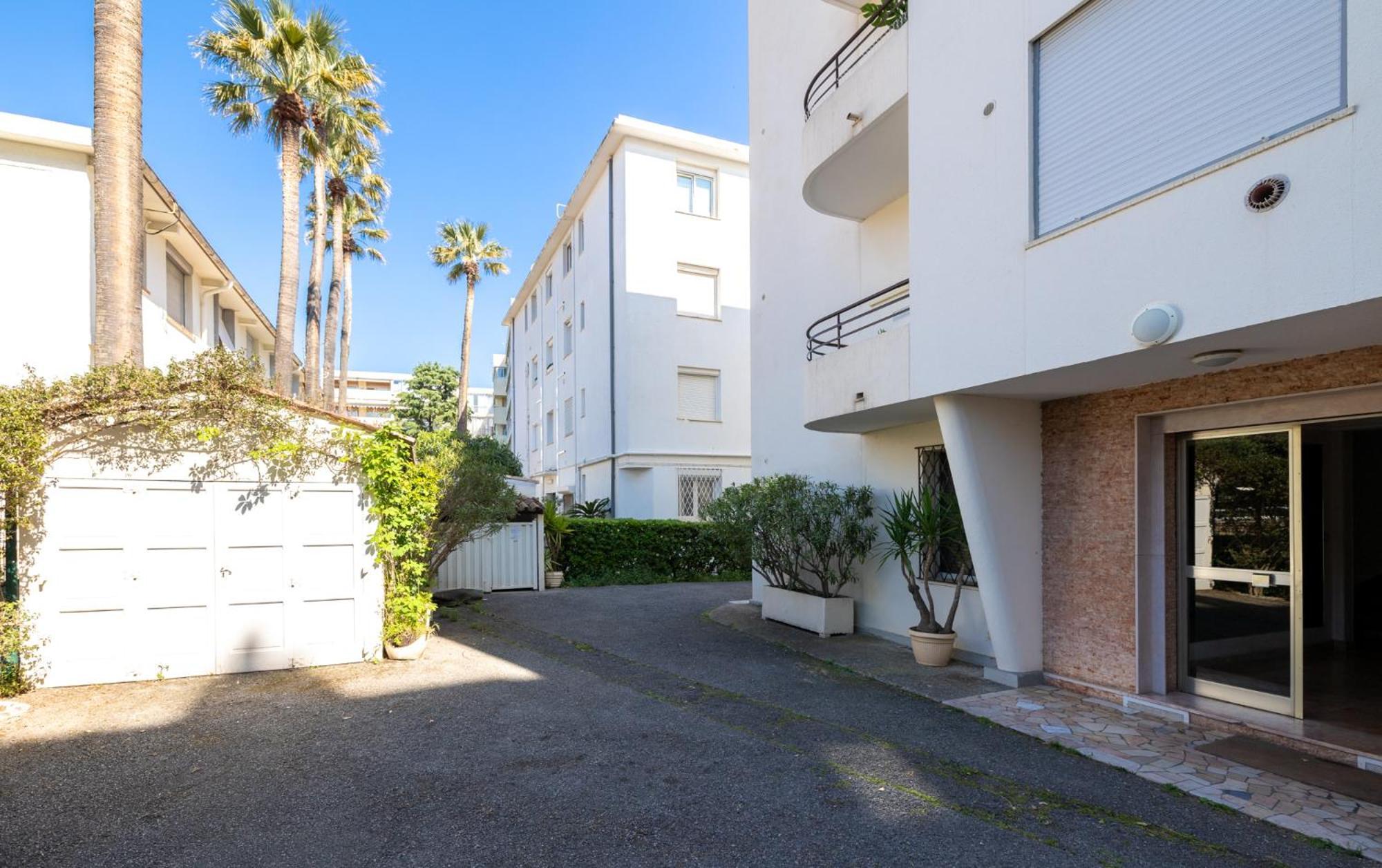 Apartment Place To Beach - Terrasse Bord De Mer Croisette